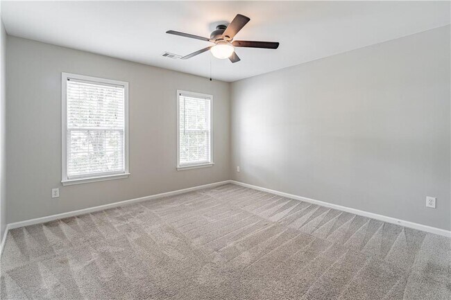 Building Photo - 230 Albrighton Ct