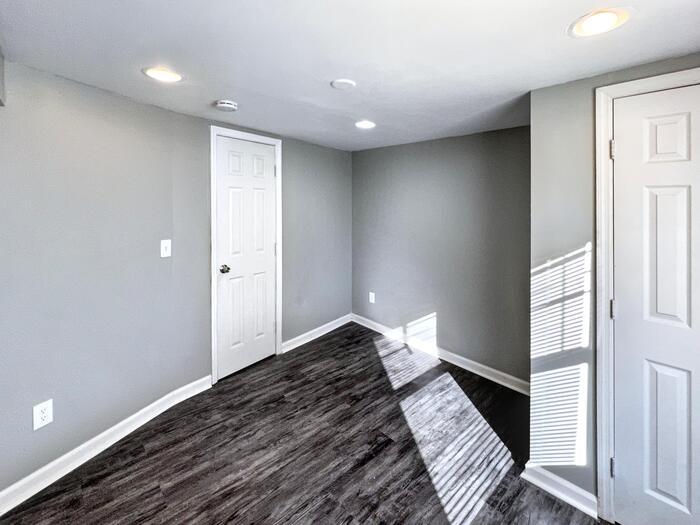 Building Photo - 8102 4th Ave S