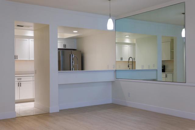 Building Photo - 3976 Nobel Dr