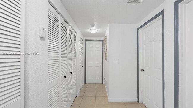 Building Photo - 3109 NW 64th St