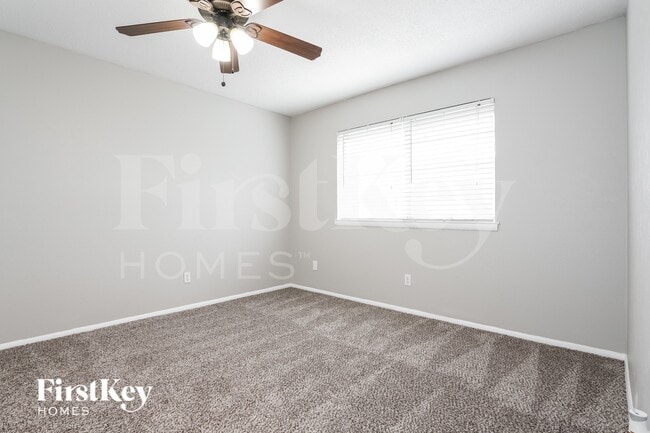 Building Photo - 1424 Wreyhill Dr