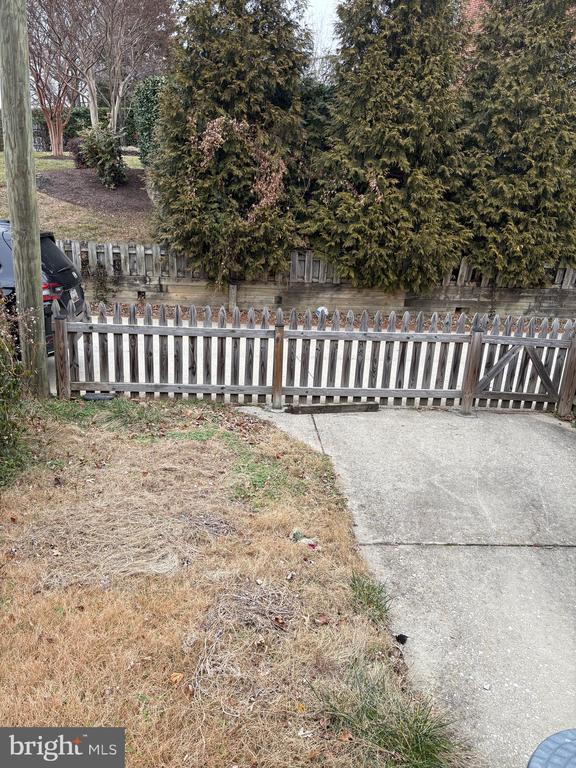 Building Photo - 146 Dumbarton Rd