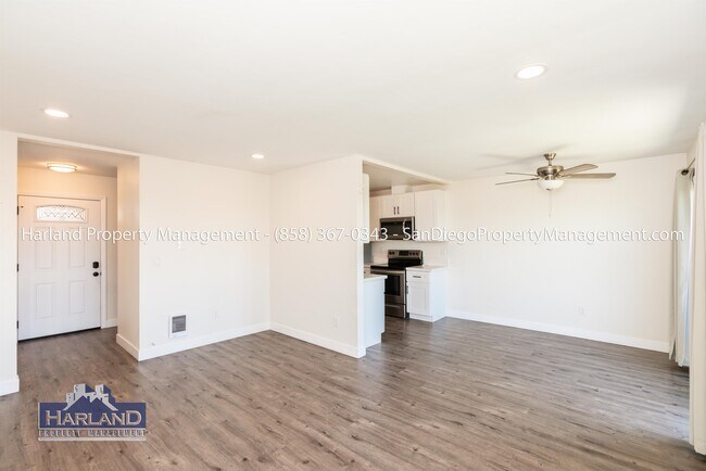 Building Photo - 3670 Arey Dr