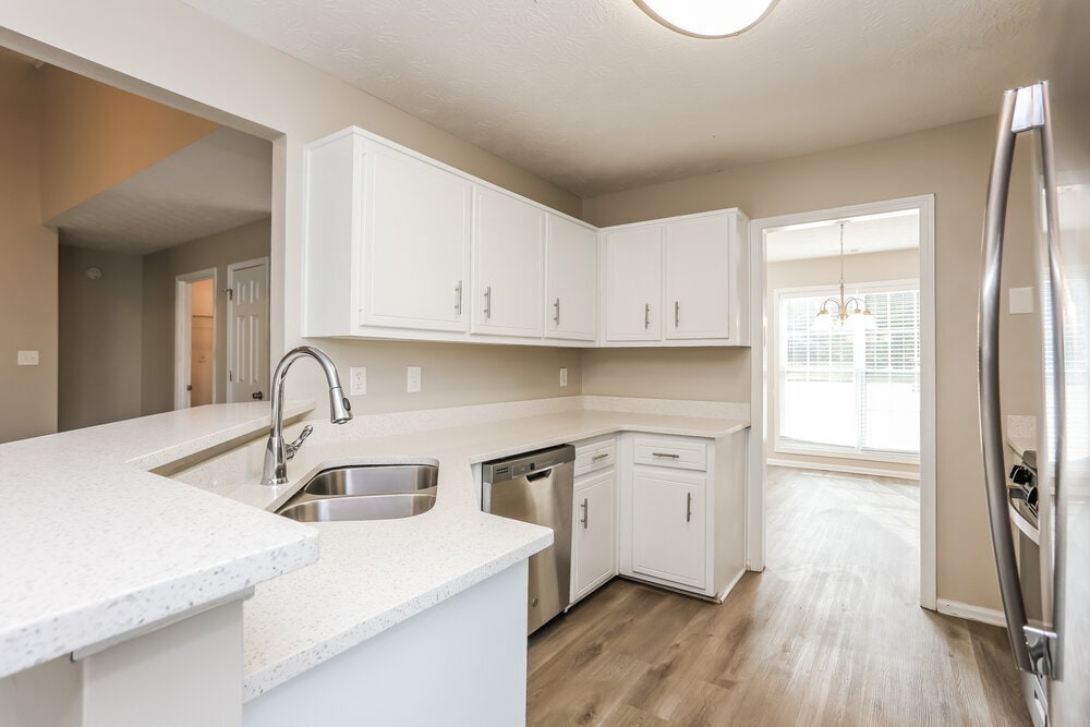 Building Photo - 12063 Harbour Town Pkwy