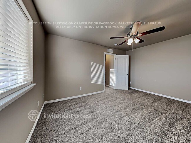 Building Photo - 6133 Nash Dr