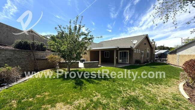 Building Photo - 13675 Ruby Cir