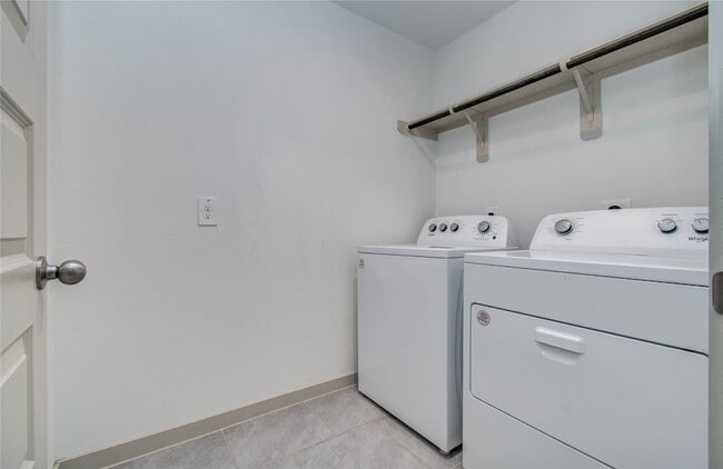 Building Photo - 4930 Natchez Trce