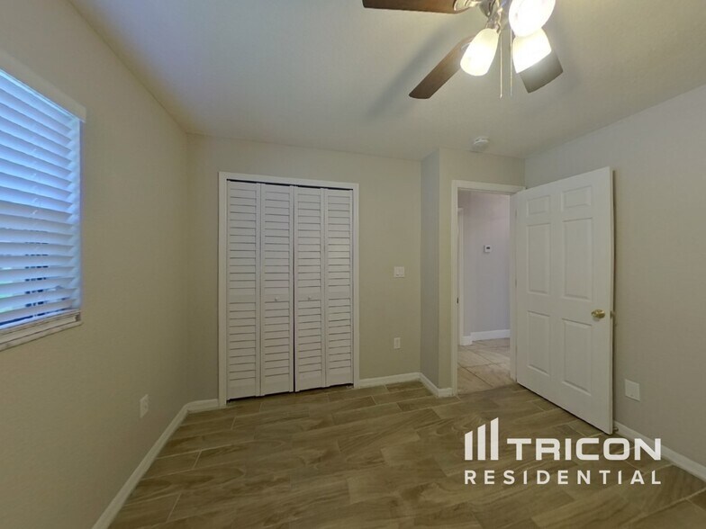 Building Photo - 2285 Rio De Janeiro Ave