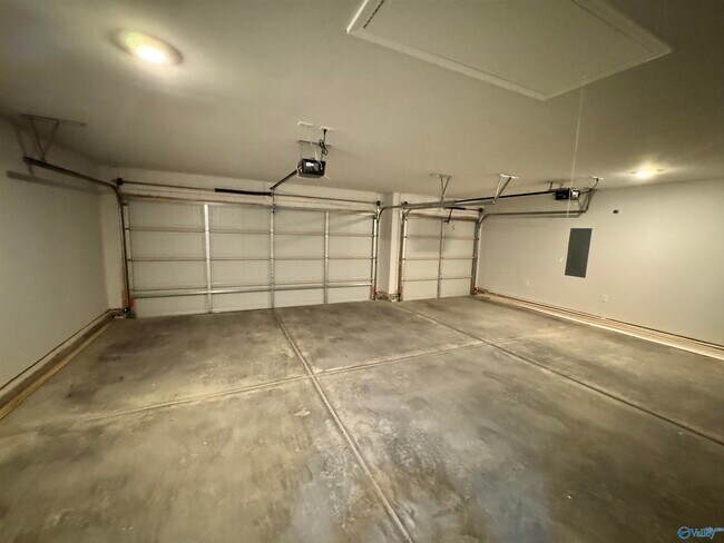 Building Photo - 183 Tobin Ln