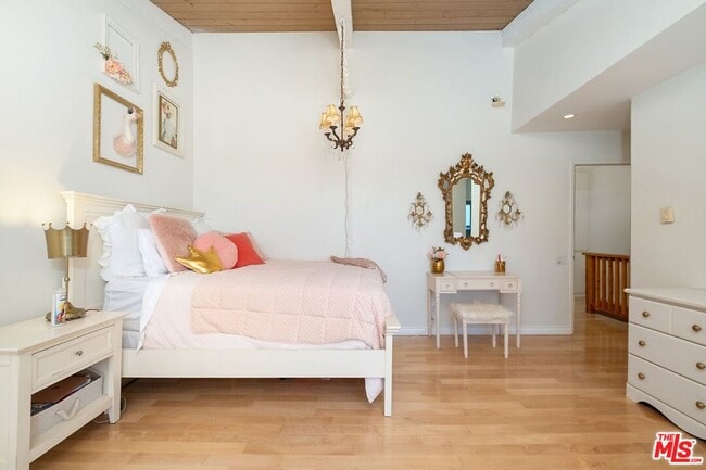 Building Photo - 28240 Rey De Copas Ln