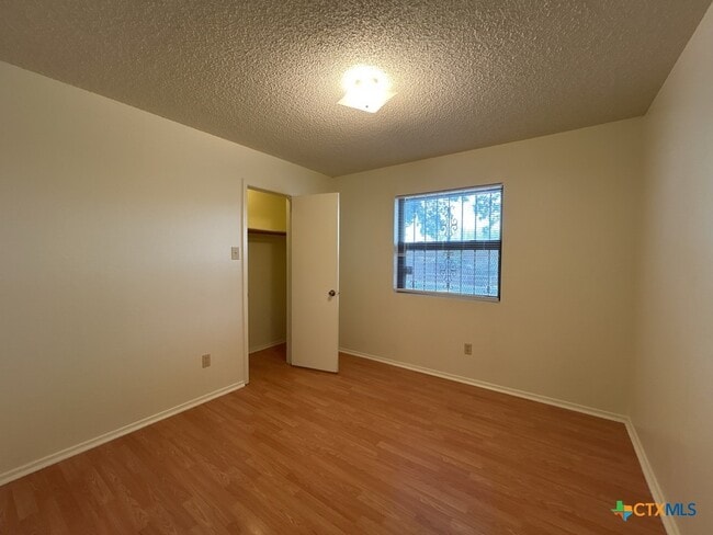 Building Photo - 3422 Chisholm Trail