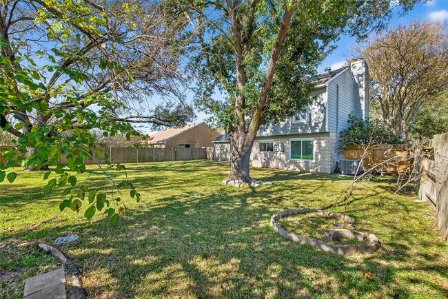 Building Photo - 13327 Harpers Bridge Dr