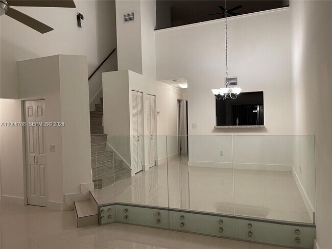 Building Photo - 4157 SW 85th Ave