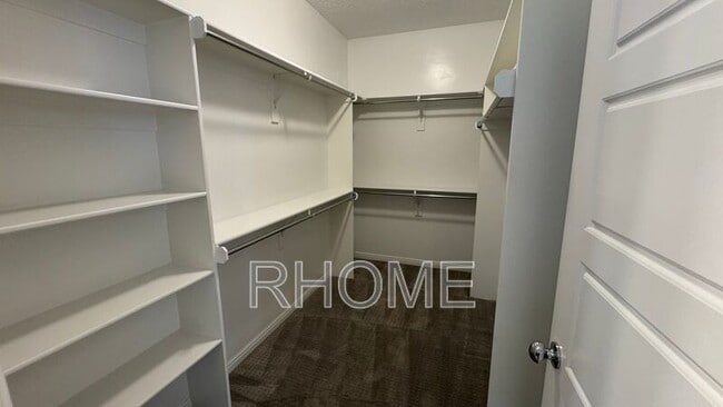 Building Photo - 13022 Sand Creek Dr