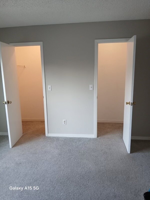 Building Photo - 5544 Cabot Dr N