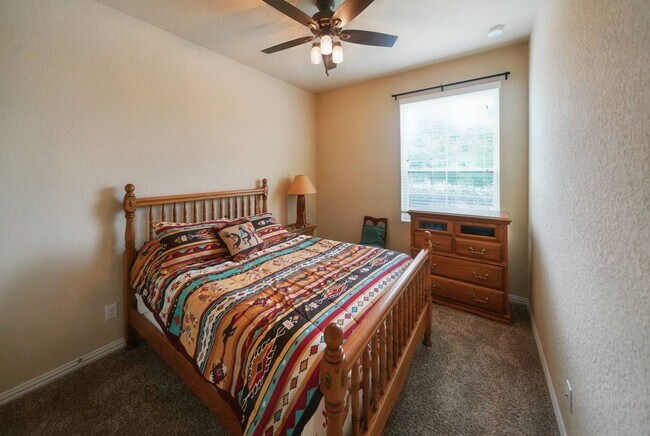 Building Photo - Executive-Style Home Now Available in Crossvine (Schertz) Realtor Commission: $750