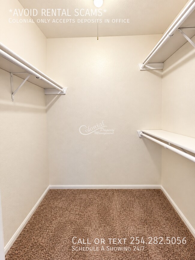 Building Photo - 4307 Adobe Dr