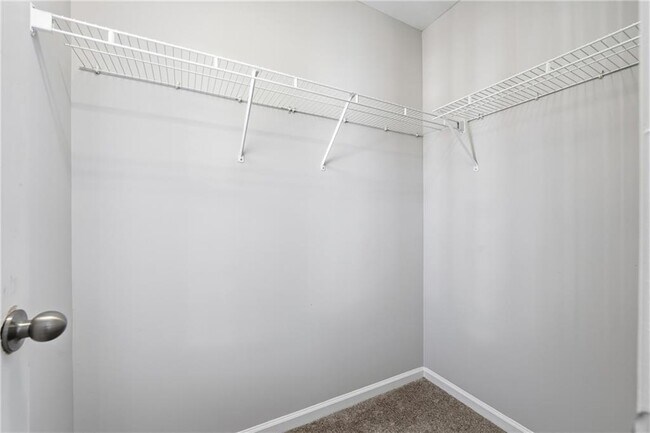 Building Photo - 3294 Mill Springs Cir NE