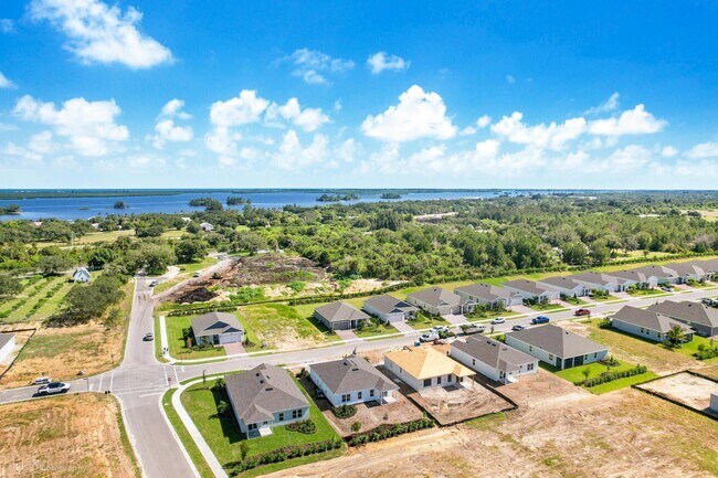 Building Photo - 81 White Pelican Ln