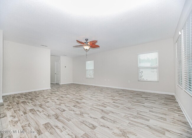 Building Photo - 154 Moorcroft Wy