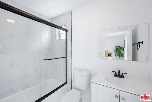 Building Photo - 7306 Independence Ave