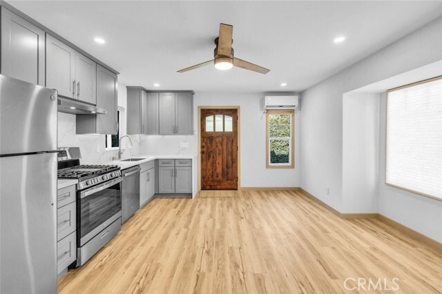 Building Photo - 477 E Del Mar Blvd