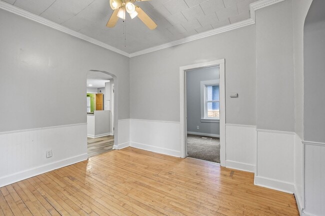 Building Photo - Newly Renovated 3 Bed 2 Bath Home in St Paul