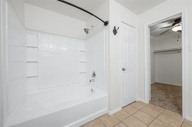 Building Photo - 13345 Anita Ct