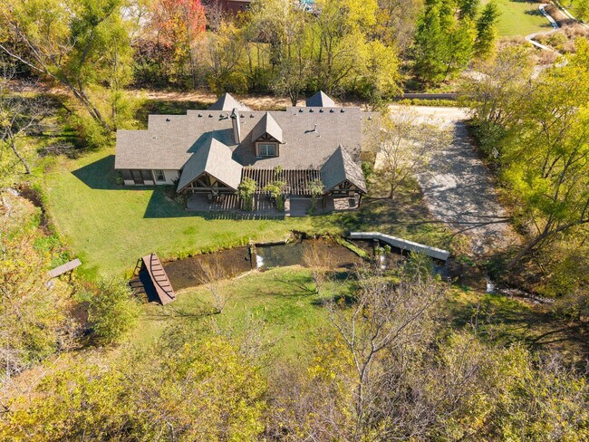 Building Photo - 4933 Trout Farm Rd