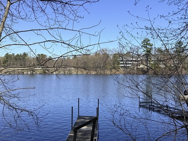 Building Photo - 28 Robinhood Rd