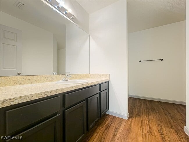 Building Photo - 608 Islamorada Dr N