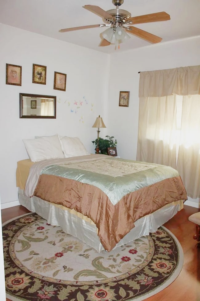 Building Photo - 217 Grooms Rd