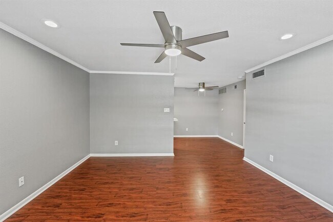 Building Photo - 2350 Bering Dr