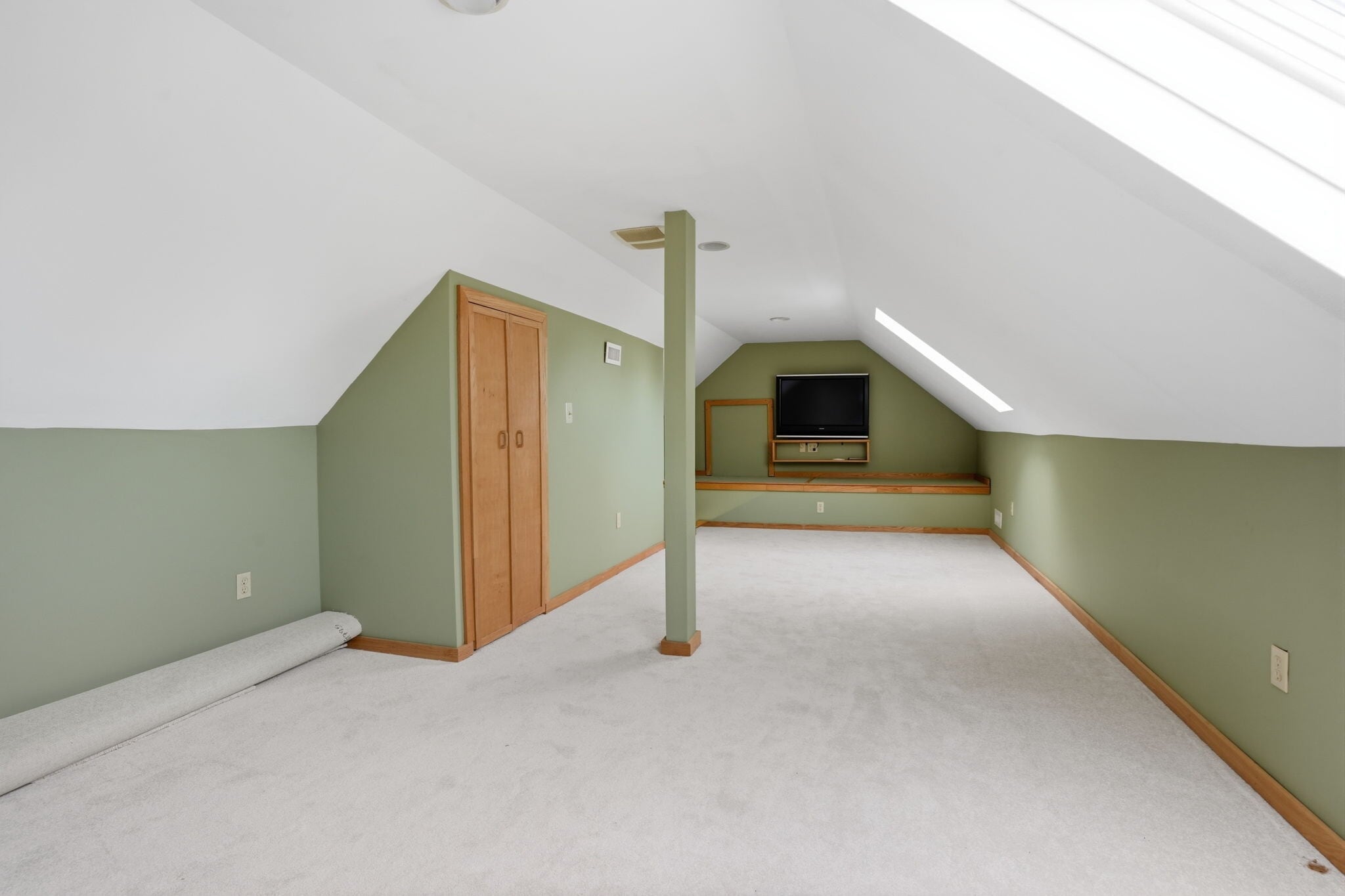 Building Photo - 244 Mathers Rd