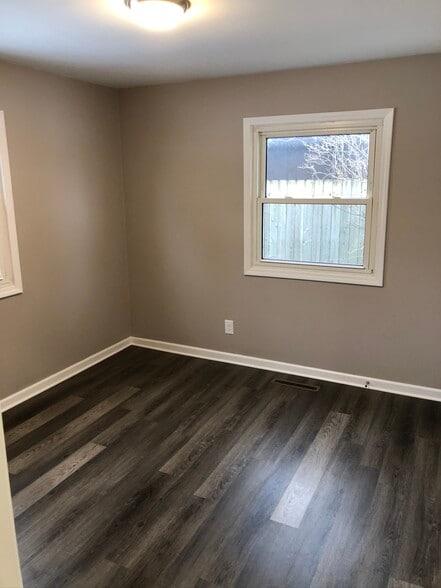 Bedroom - 3551 Paxton Drive