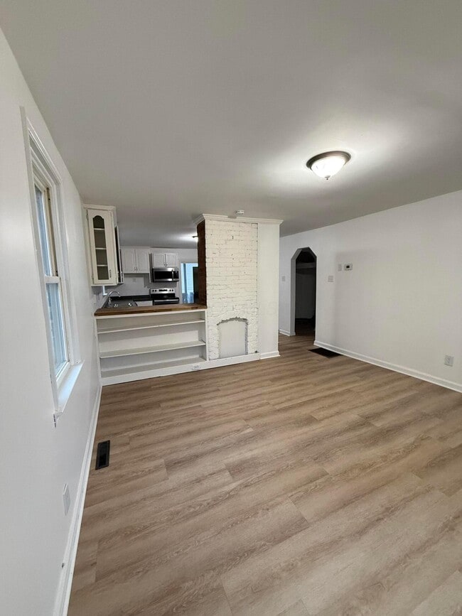 Building Photo - 416 Harrison Ave