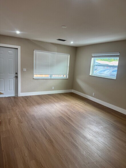 Building Photo - 2271 NW 52nd Ct