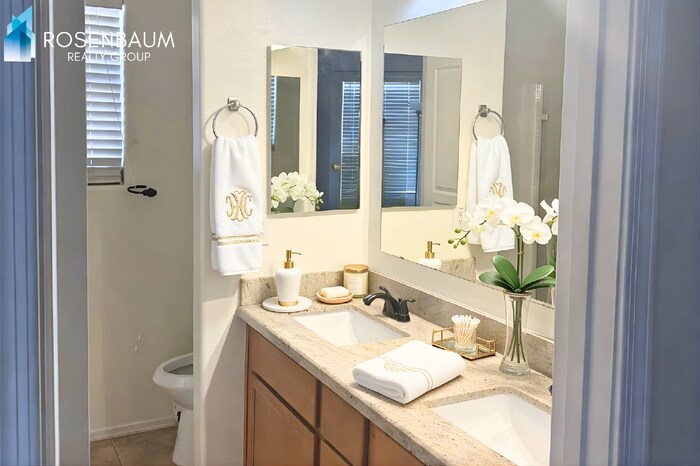 Building Photo - 3936 E Blue Sage Rd