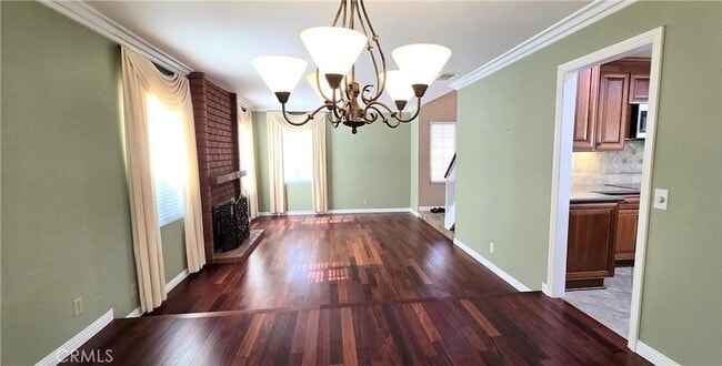 Building Photo - 1400 Post Rd