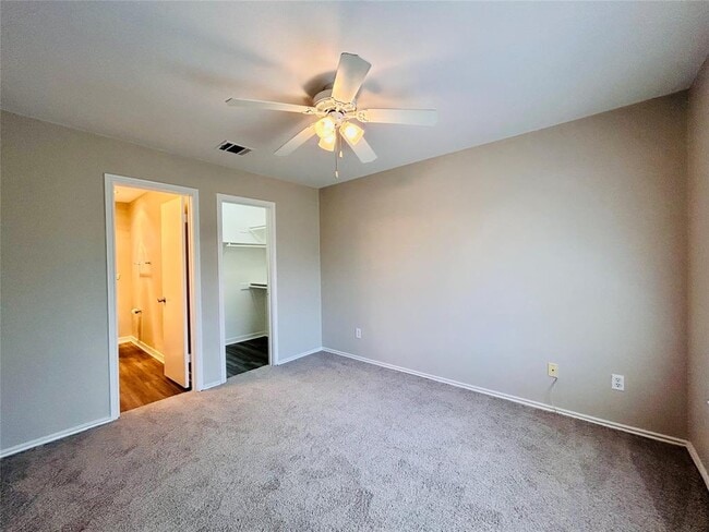 Building Photo - 8511 Apple Carrie Cove