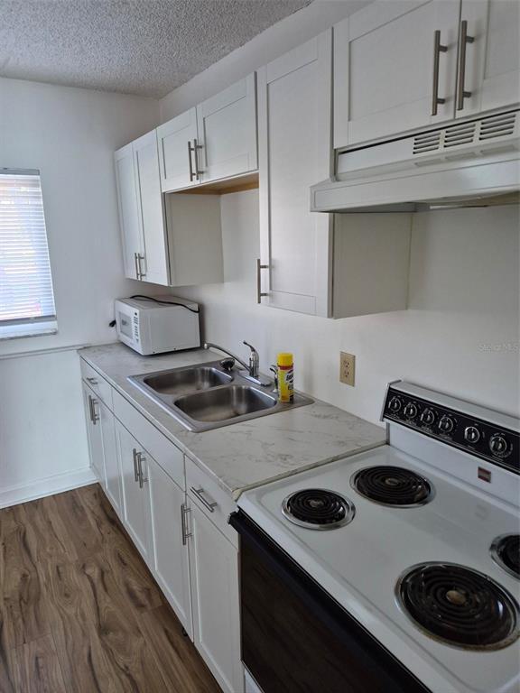 Building Photo - 1505 Pass a Grille Way