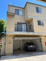 Building Photo - 411 Pioneer Dr