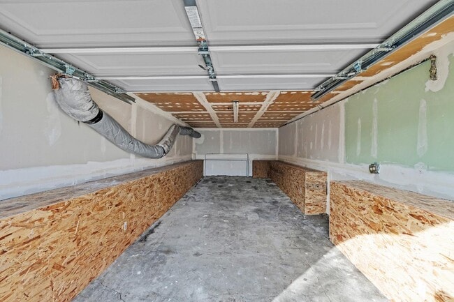 Building Photo - 4730 Melrose Ave