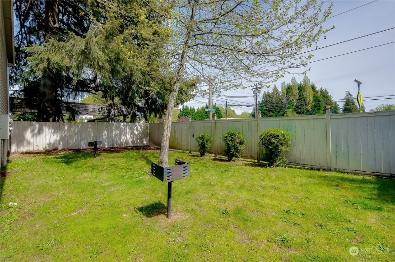 Building Photo - 4410 NW Wedgewood Ln