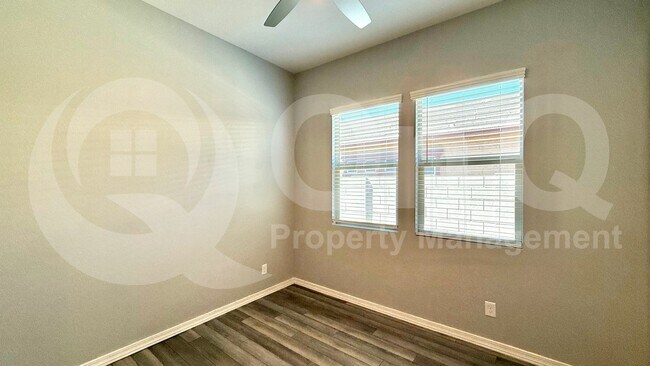 Building Photo - 3951 E Pinto Dr