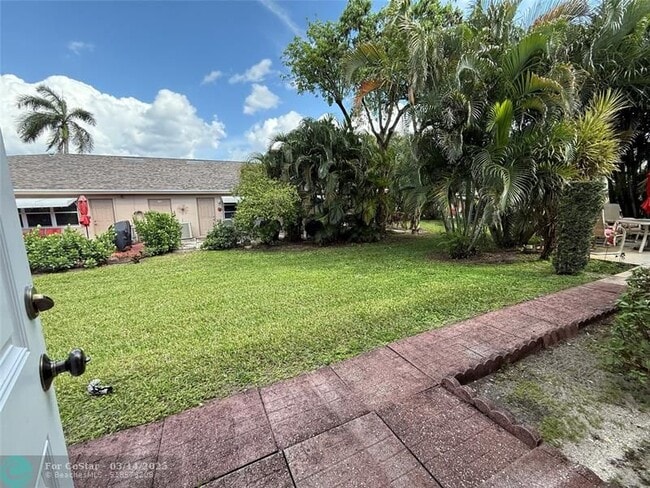 Building Photo - 1397 High Point Way