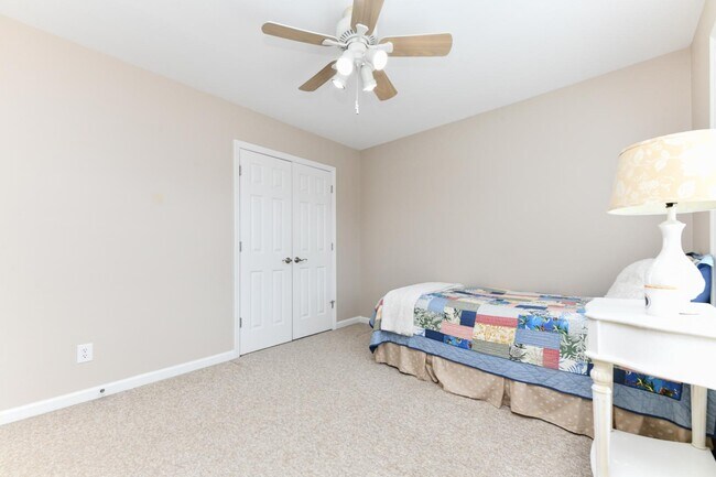 Building Photo - 5212 Flintrock Ct