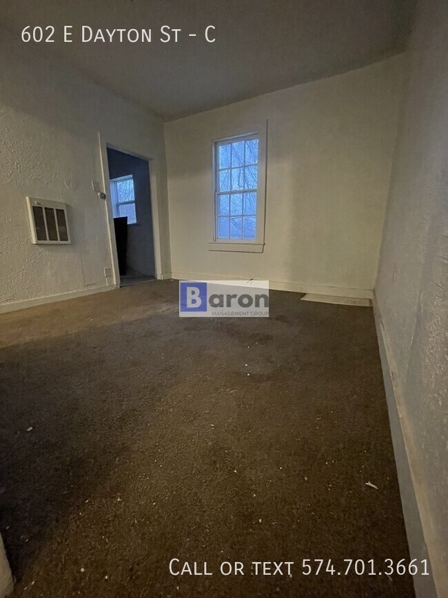 Building Photo - 602 E Dayton St