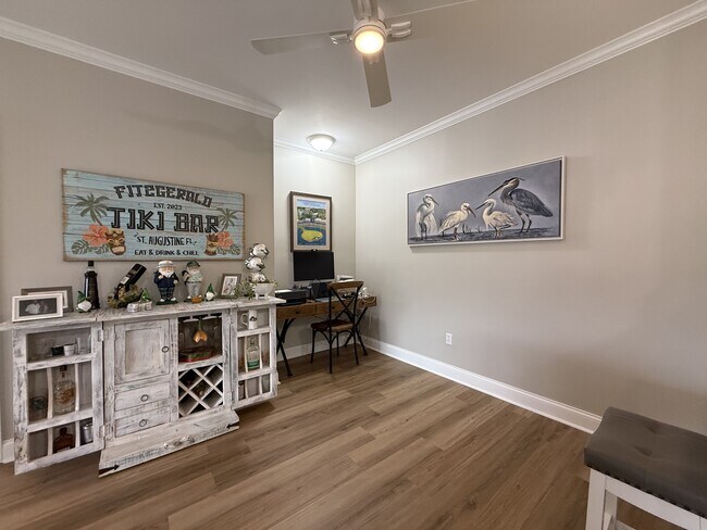 Building Photo - 145 Legendary Dr