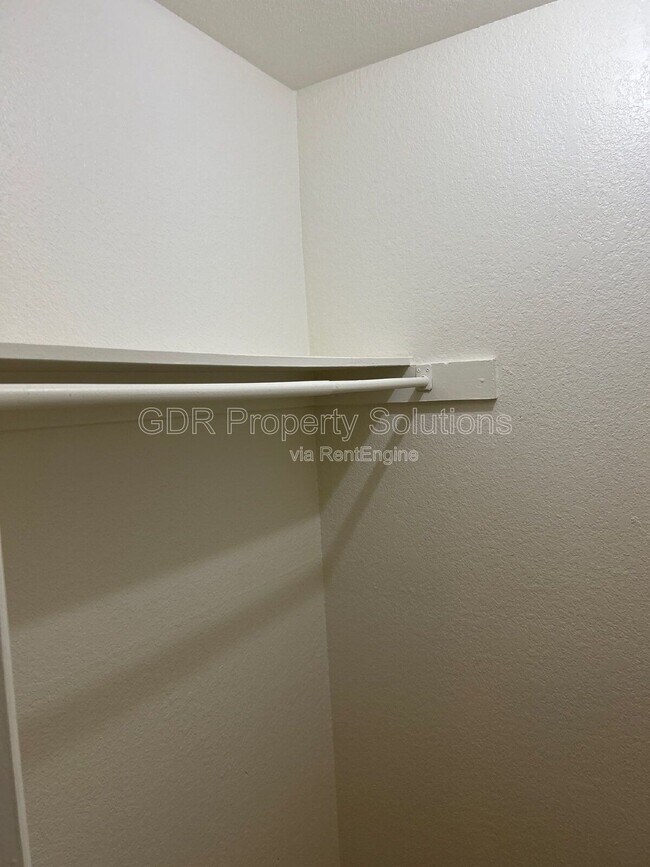 Building Photo - 401 14th St NW